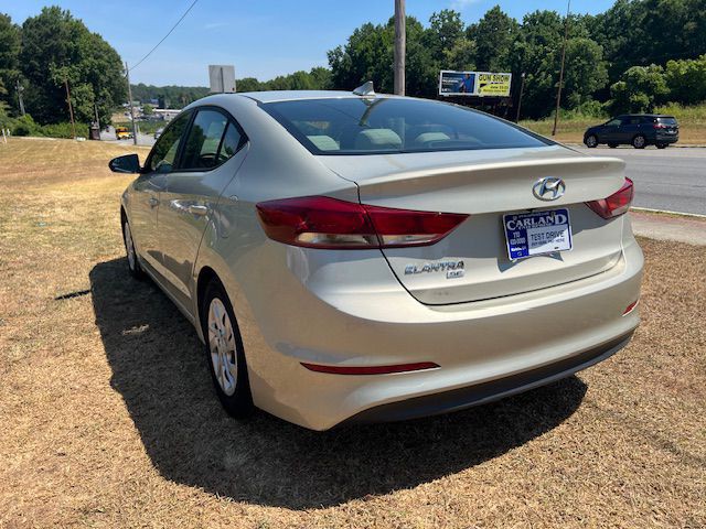 2018 Hyundai Elantra Image 4