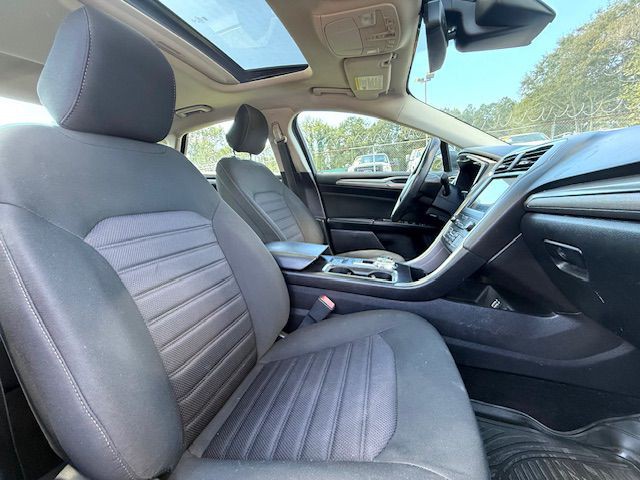 2020 Ford Fusion Image 8