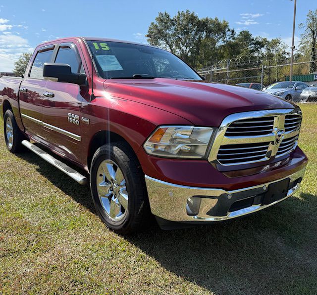 2015 RAM 1500 Image 3