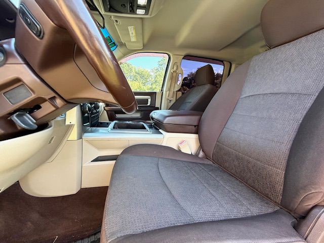 2015 RAM 1500 Image 7