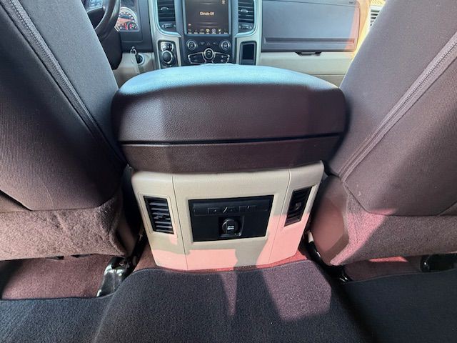 2015 RAM 1500 Image 12