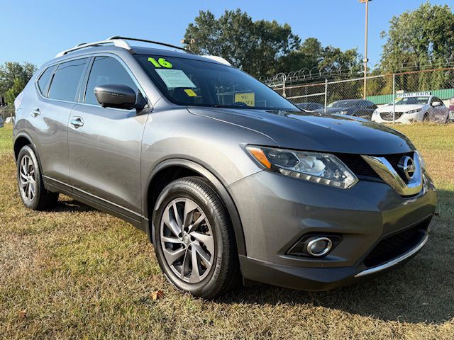 2016 Nissan Rogue Image 2