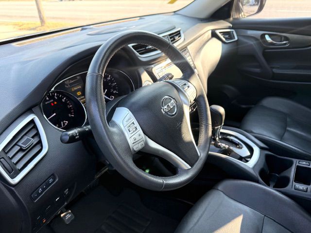 2016 Nissan Rogue Image 9