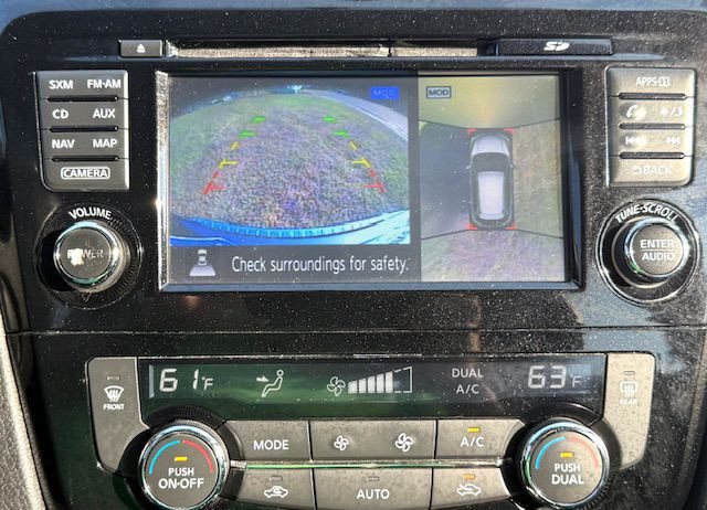 2016 Nissan Rogue Image 11