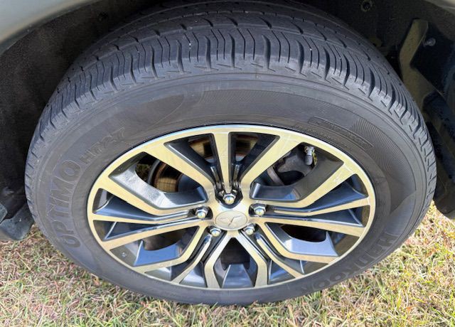 2017 Mitsubishi Outlander Image 19