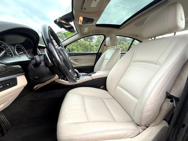 2016 BMW 5 Series Image 7