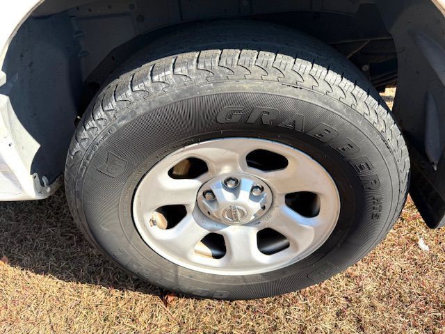 2017 Nissan Titan Image 15