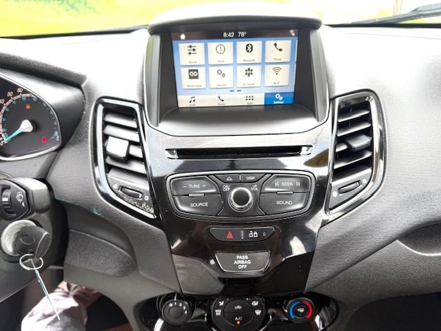 2019 Ford Fiesta Image 15