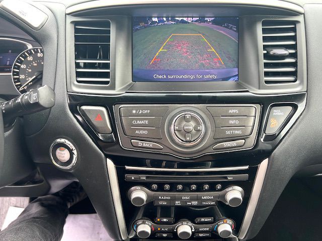 2018 Nissan Pathfinder Image 19