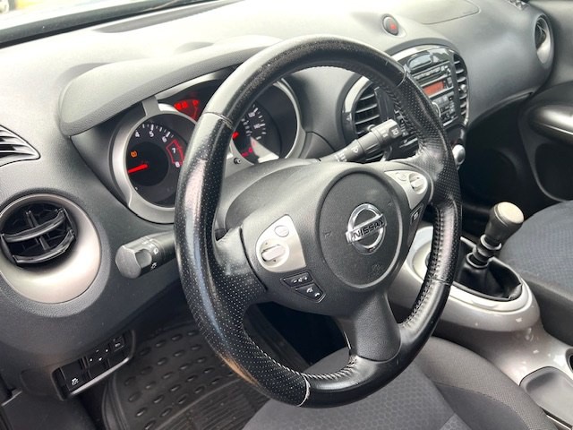2011 Nissan Juke Image 14