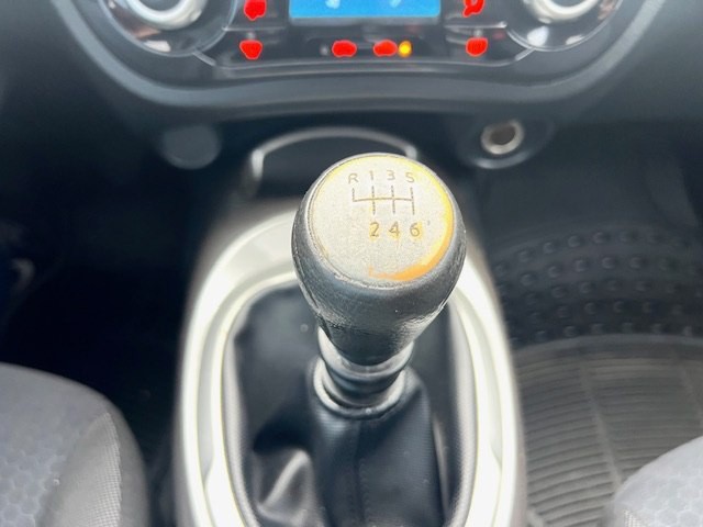 2011 Nissan Juke Image 16