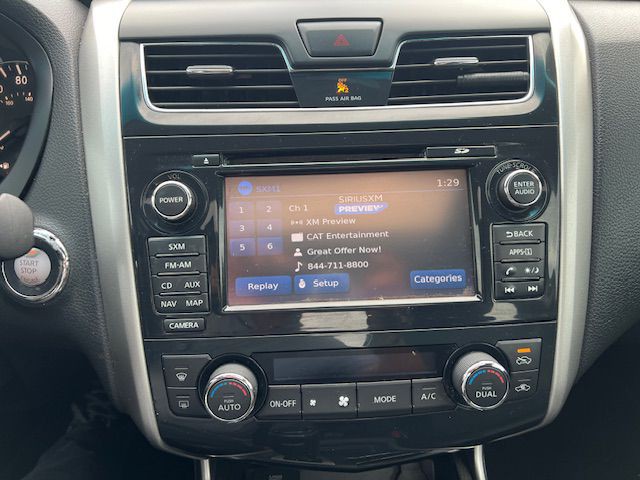 2015 Nissan Altima Image 16