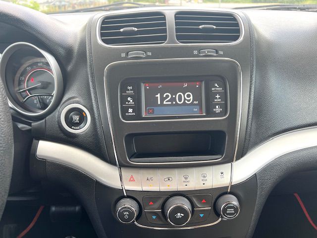 2015 Dodge Journey Image 17