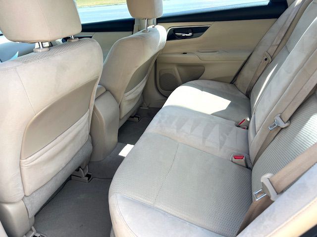 2014 Nissan Altima Image 46