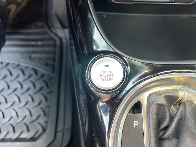 2015 Kia Soul Image 17