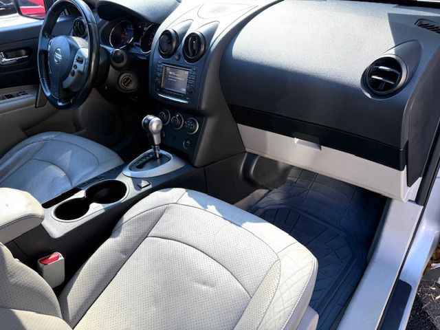 2012 Nissan Rogue Image 9