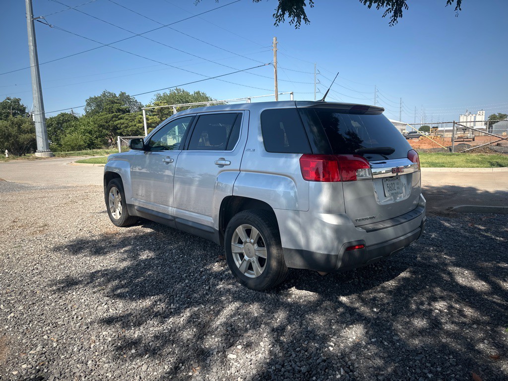 2011 GMC Terrain Image 4