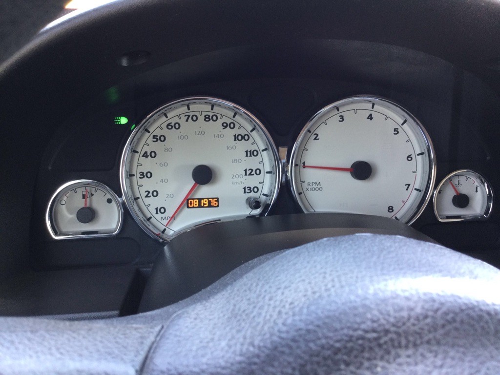 2005 Saturn Vue Image 2