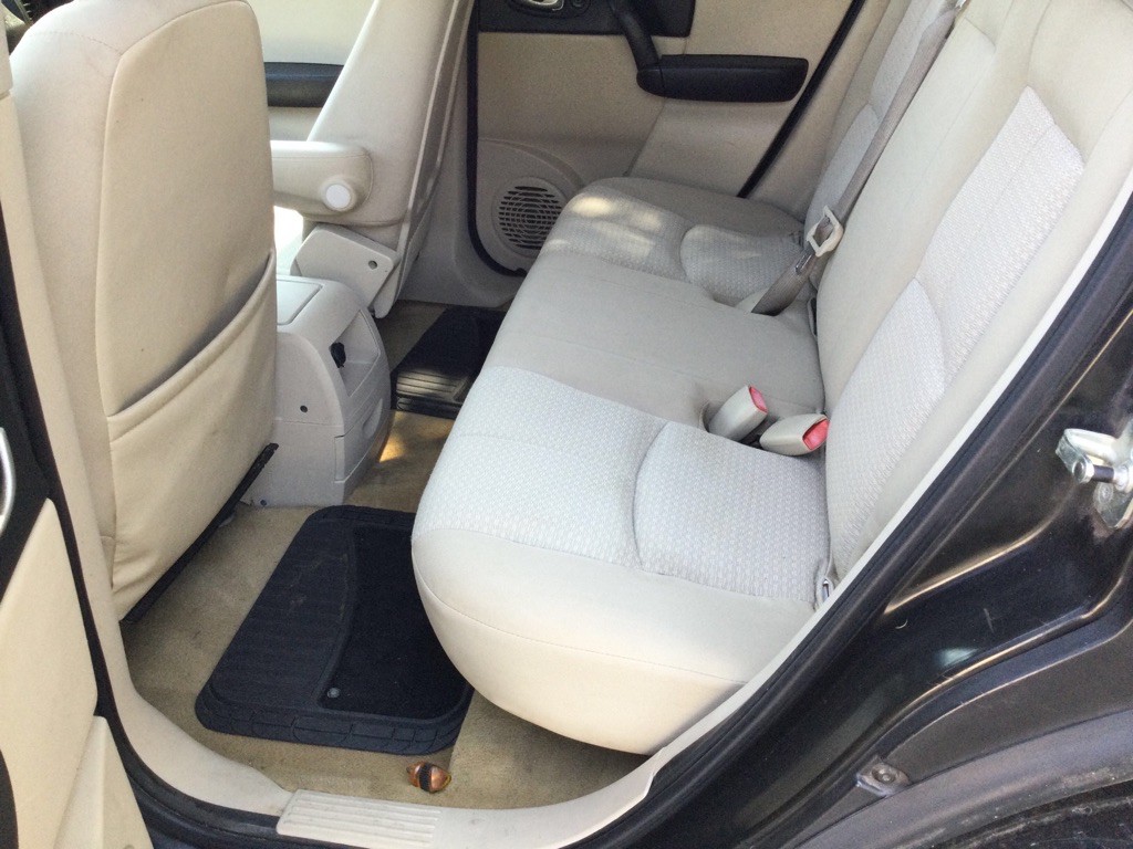 2005 Saturn Vue Image 4