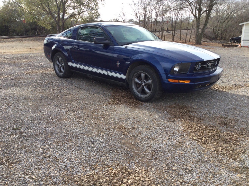 2008 Ford Mustang Image 10