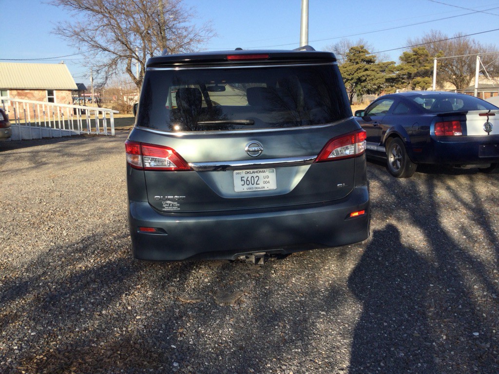 2011 Nissan Quest Image 4