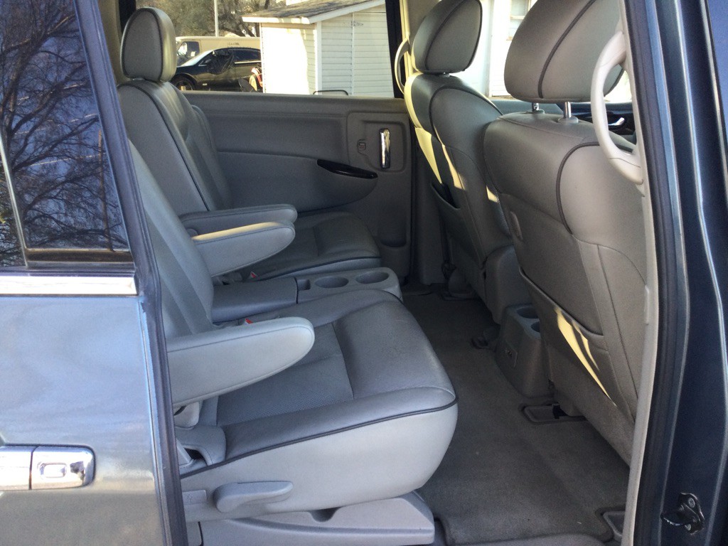 2011 Nissan Quest Image 7