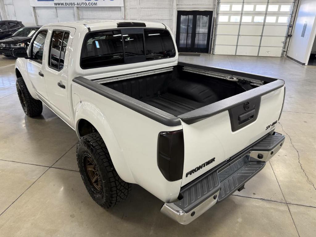 2018 Nissan Frontier Image 15
