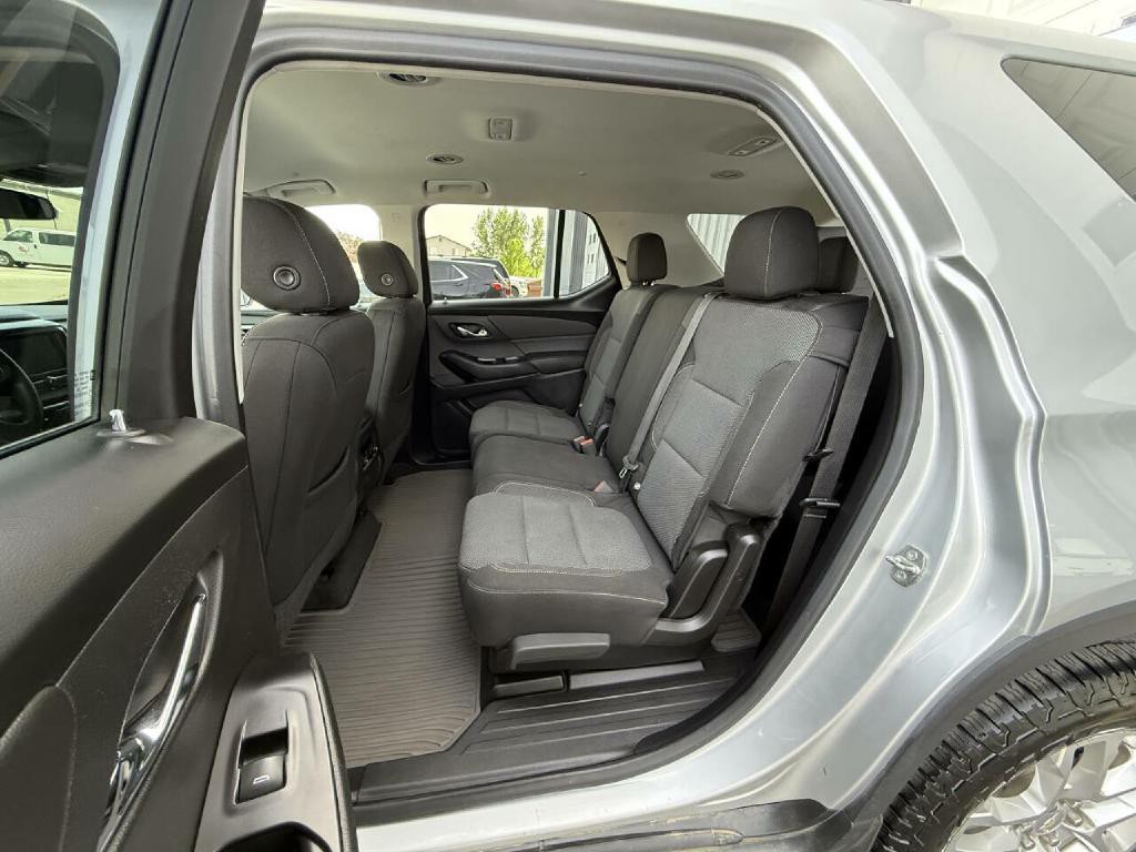 2020 Chevrolet Traverse Image 3