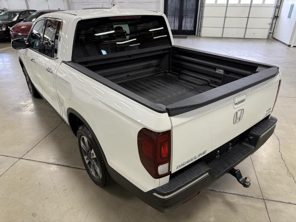 2019 Honda Ridgeline Image 14