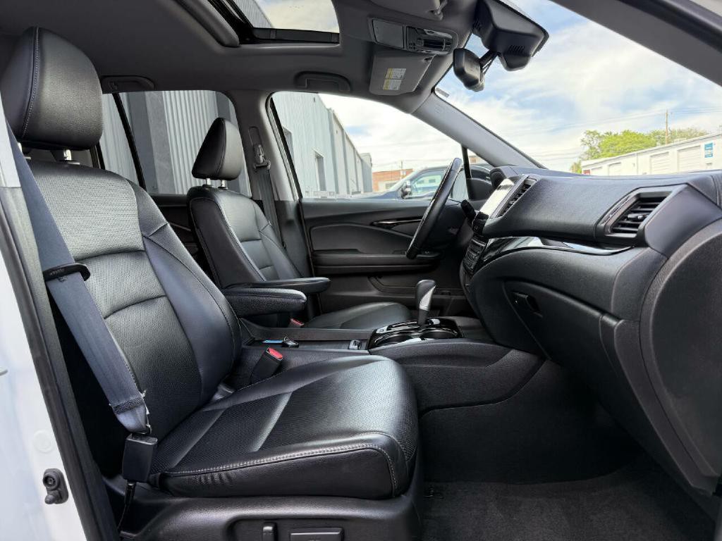 2019 Honda Ridgeline Image 23