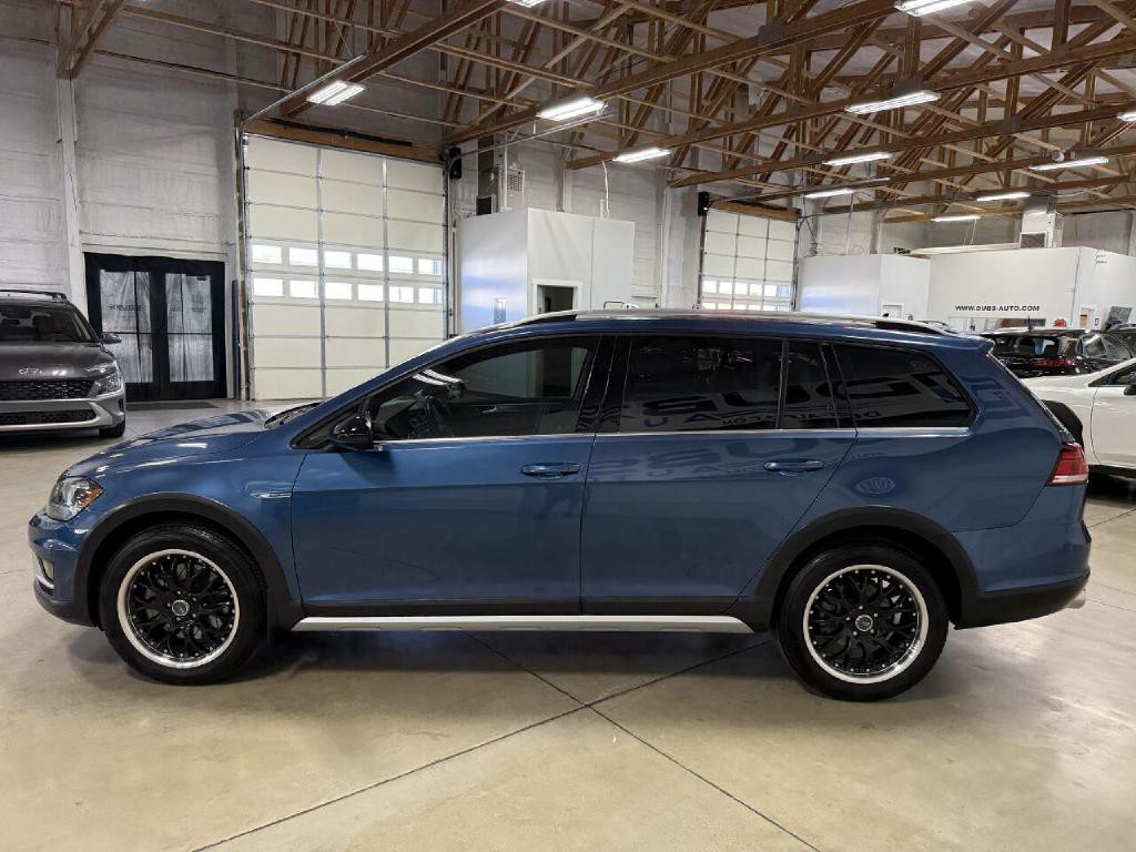2019 Volkswagen Golf Image 10