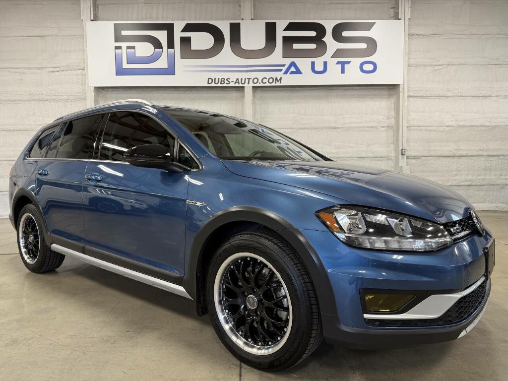 2019 Volkswagen Golf Image 17