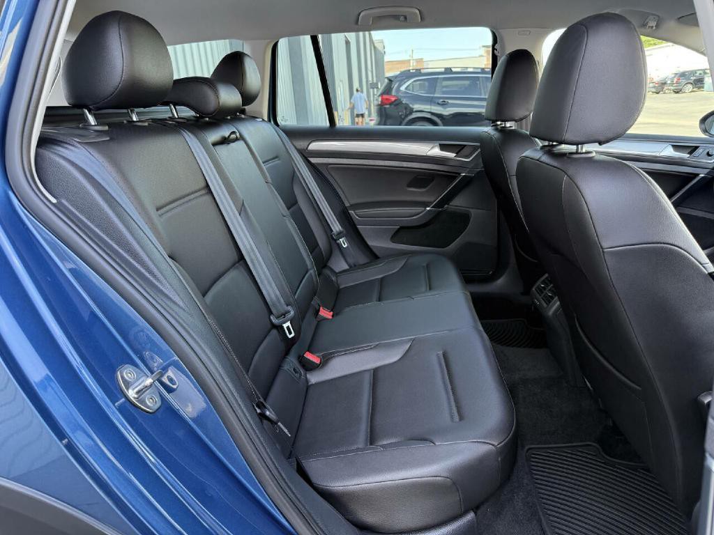 2019 Volkswagen Golf Image 21