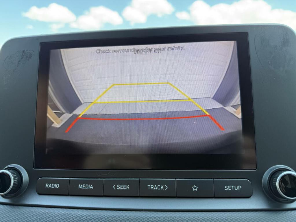 2022 Hyundai Kona Image 21