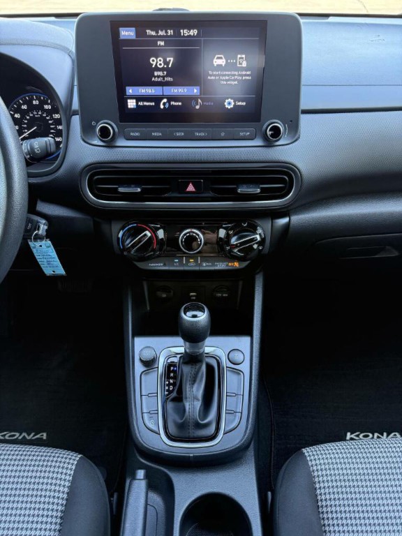 2022 Hyundai Kona Image 25