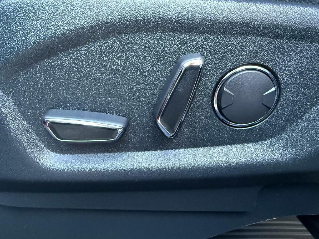 2018 Ford Explorer Image 18