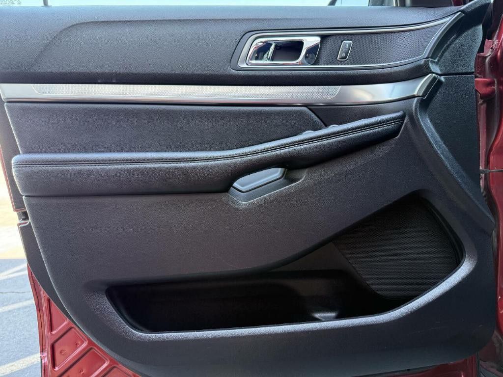 2018 Ford Explorer Image 20