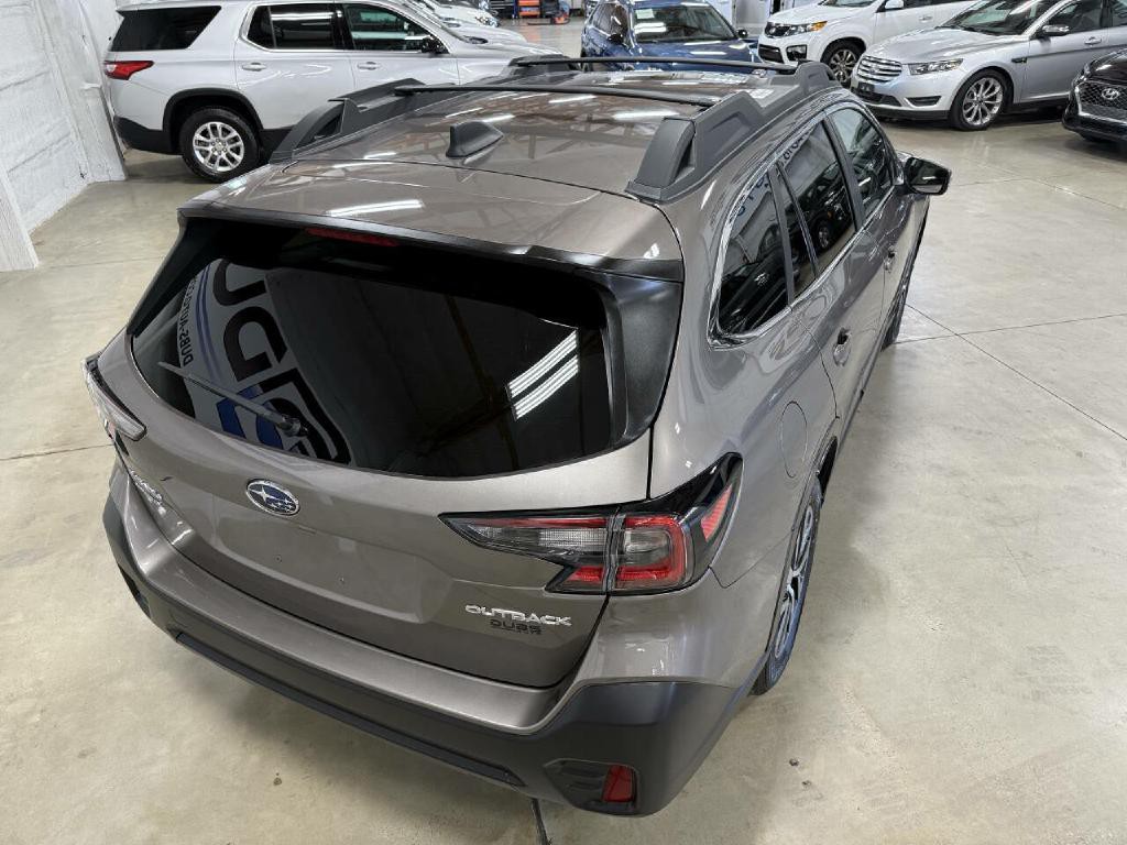 2021 Subaru Outback Image 16