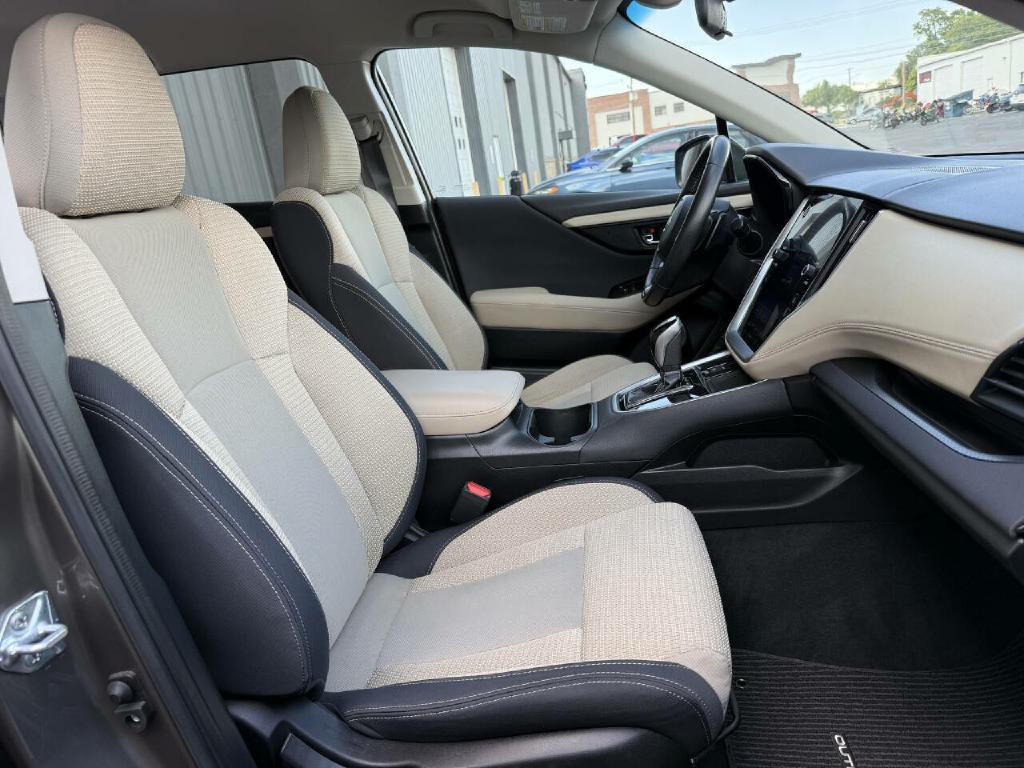 2021 Subaru Outback Image 18