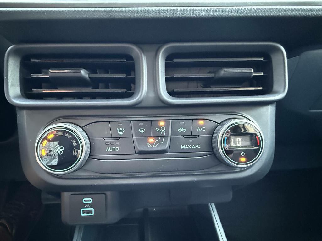 2022 Ford Maverick Image 25