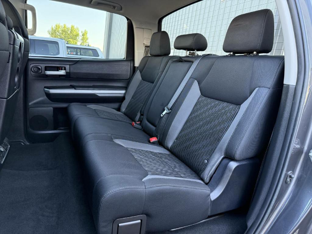 2016 Toyota Tundra Image 3