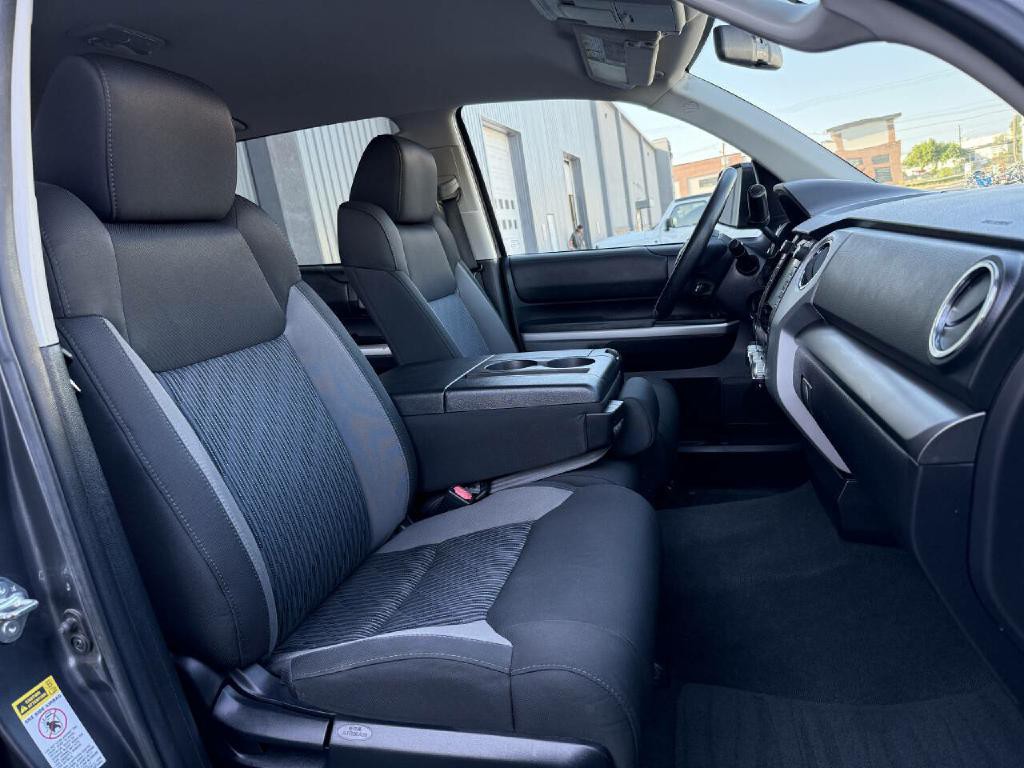 2016 Toyota Tundra Image 20