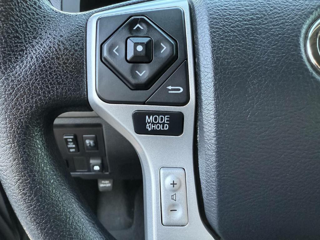 2016 Toyota Tundra Image 26