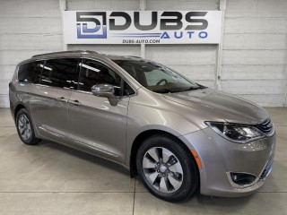 Image for 2018 Chrysler Pacifica Limited Mini ID: 6835651