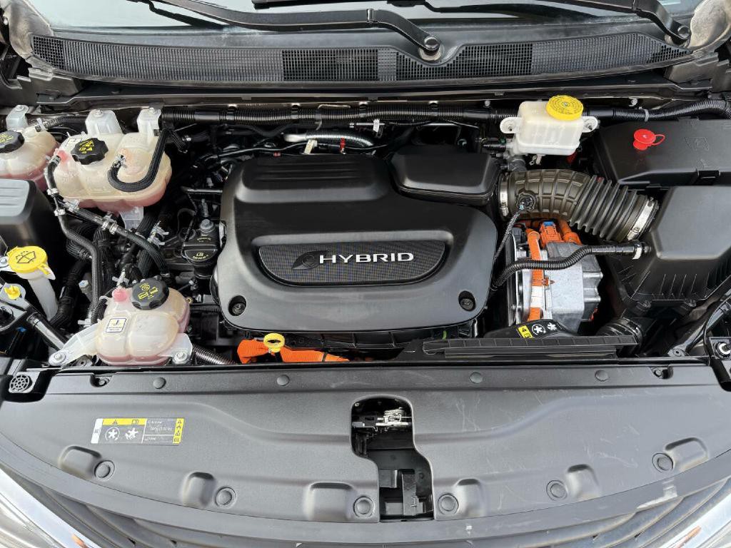 2018 Chrysler Pacifica Image 5