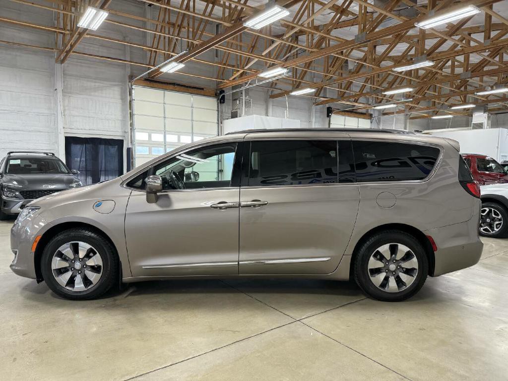 2018 Chrysler Pacifica Image 10