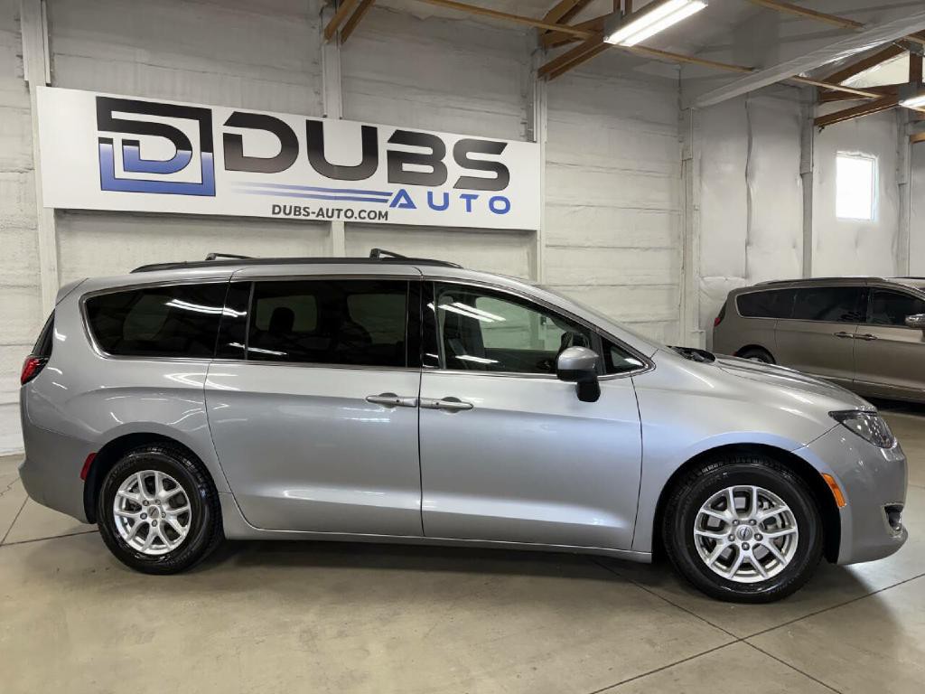 2021 Chrysler Voyager Image 6