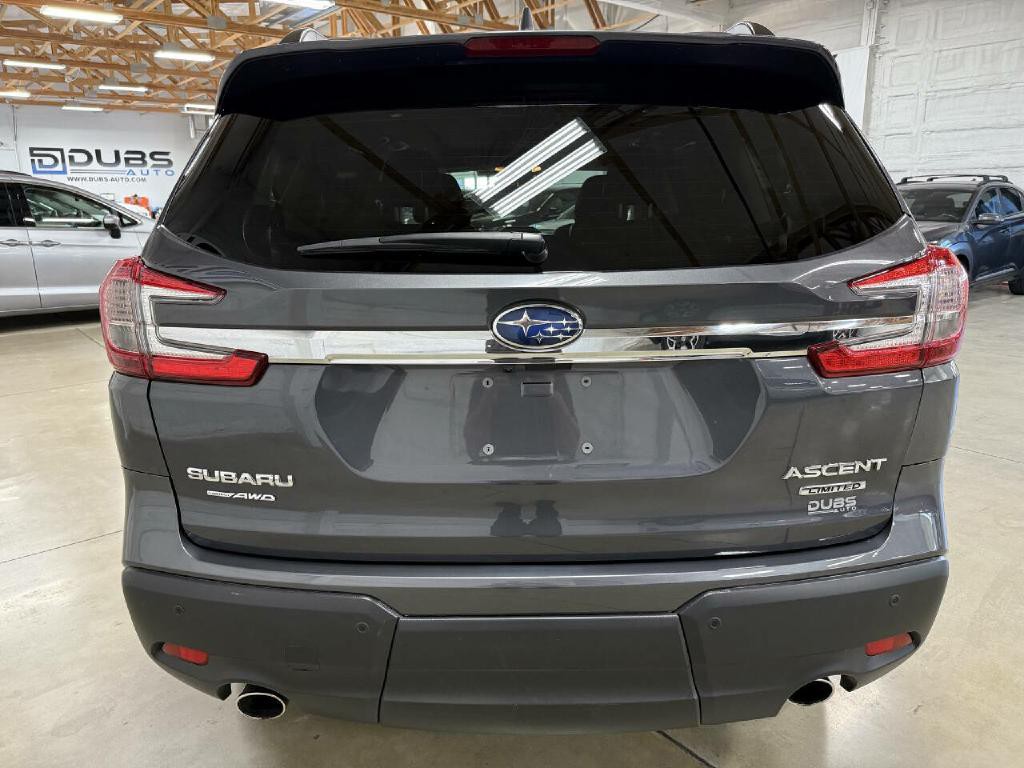 2023 Subaru Ascent Image 8