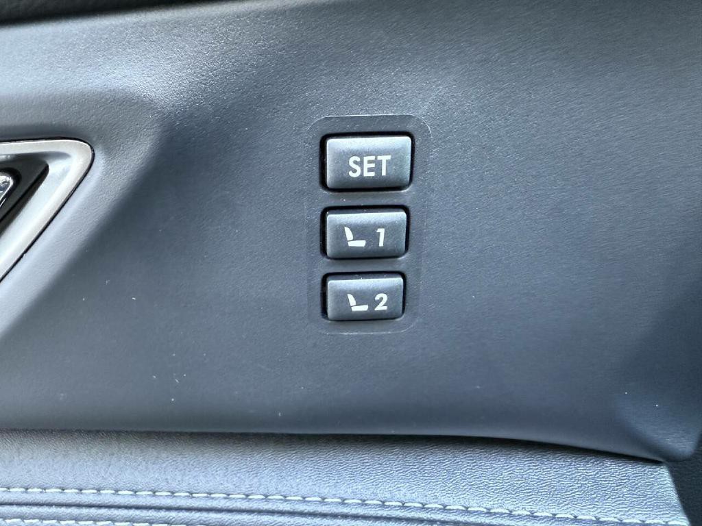 2023 Subaru Ascent Image 21