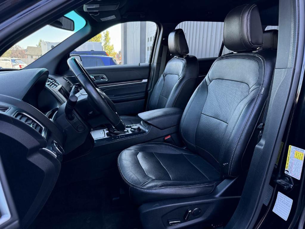 2018 Ford Explorer Image 2